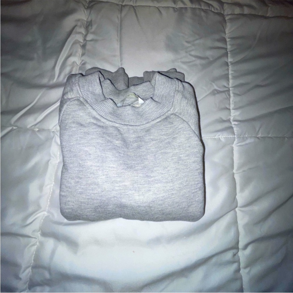 Crewneck